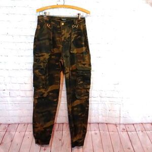American Bazi Los Angeles Womans Cameo Big Pocket Atheleisure Jeans Pants M